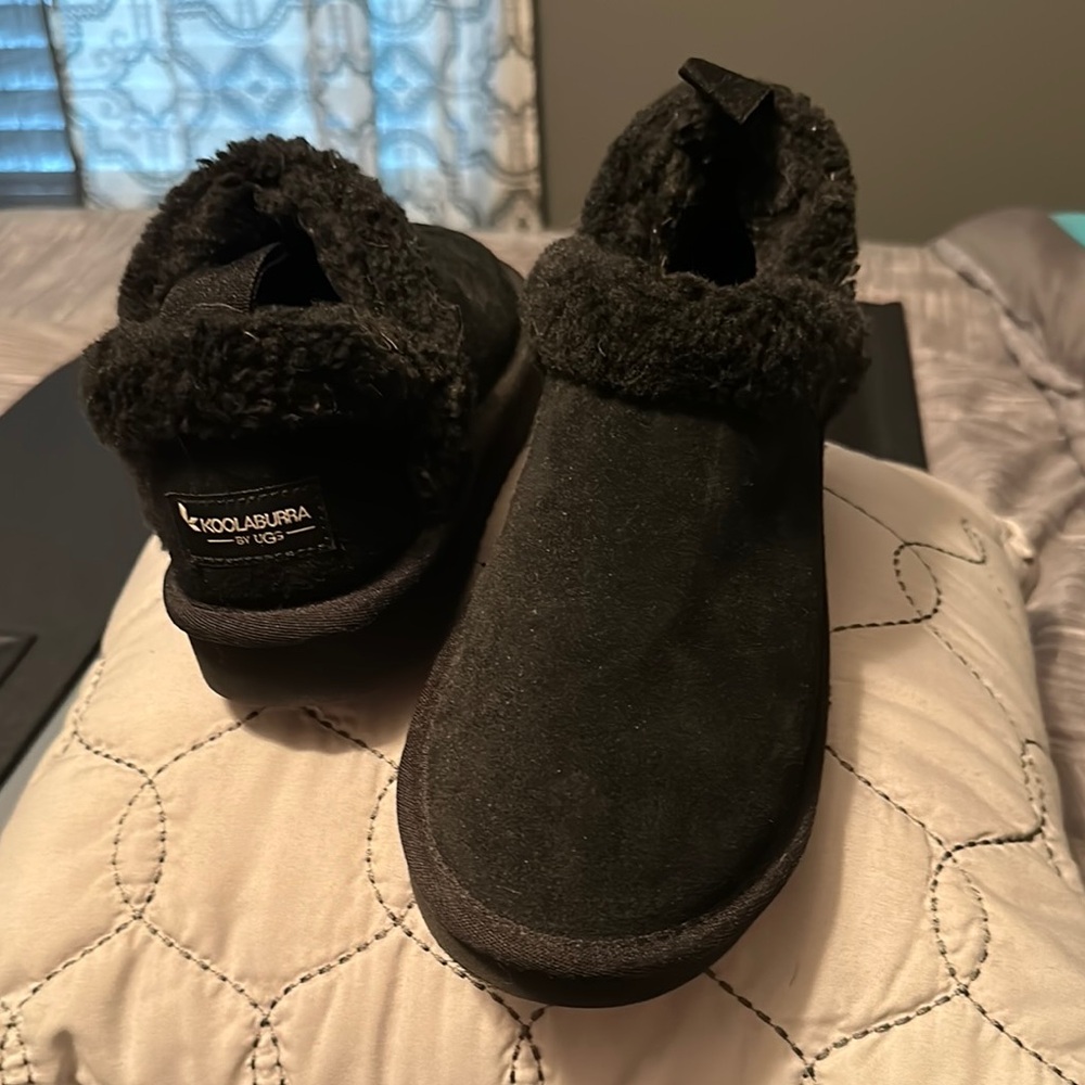 Koolaburra Black Suede Slippers